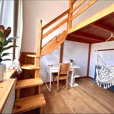 Chic Apartment In The Center Of Cracow Krakow Exterior photo